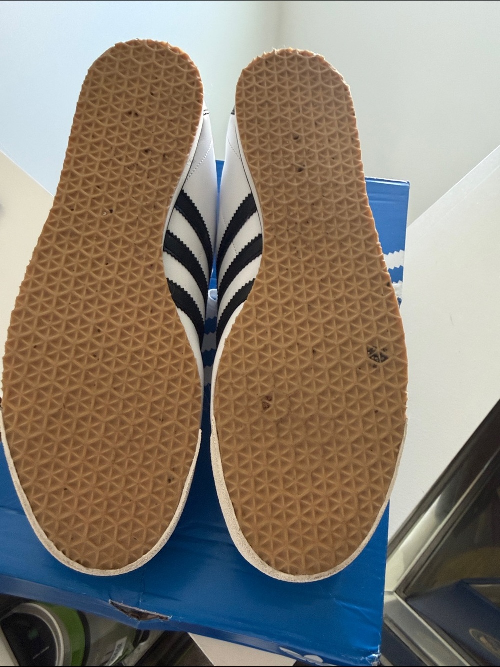 adidas White & Black Italia Men’s Sneakers View 5